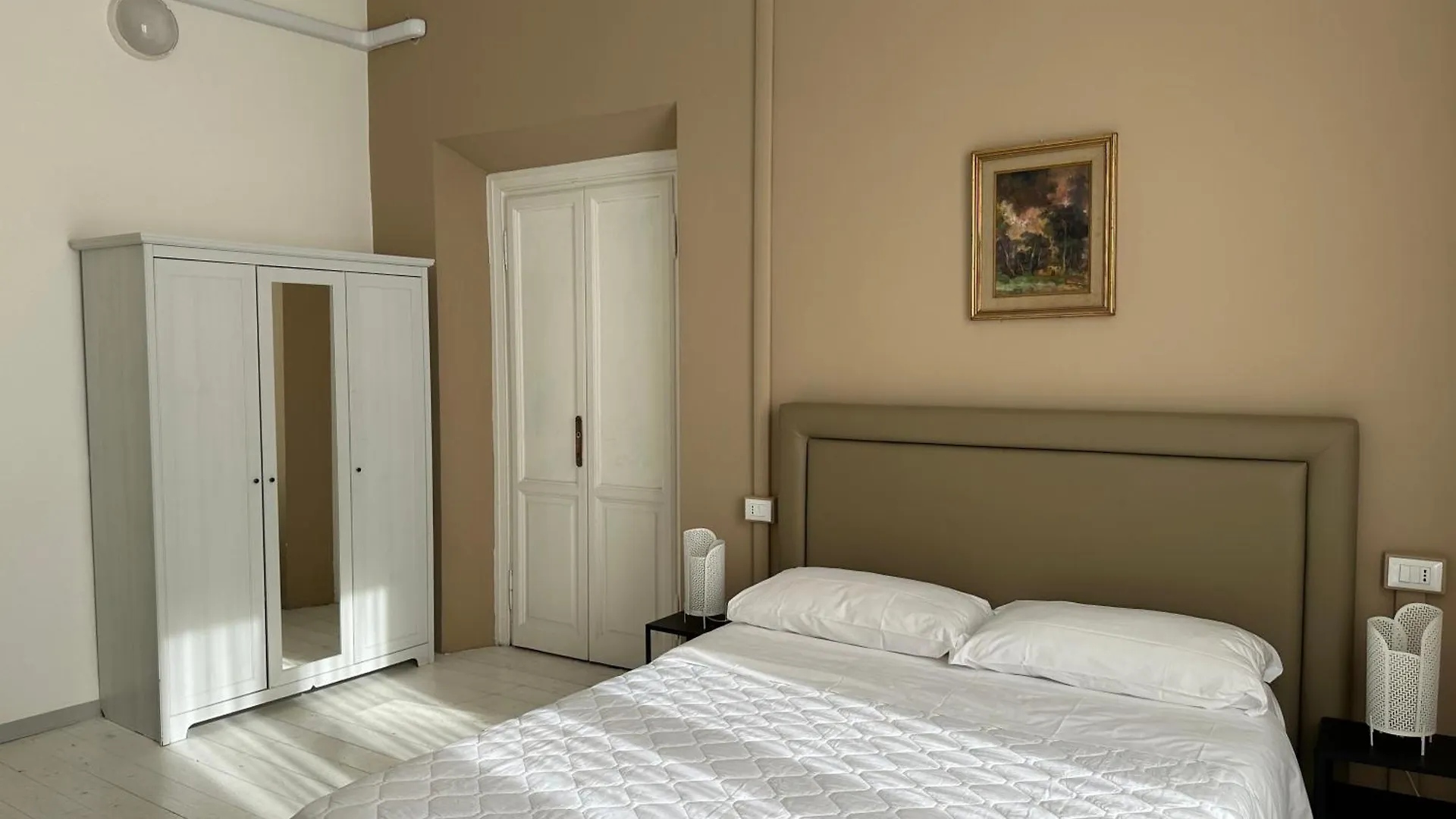 La Loggia Del Porcellino Otel Floransa İtalya